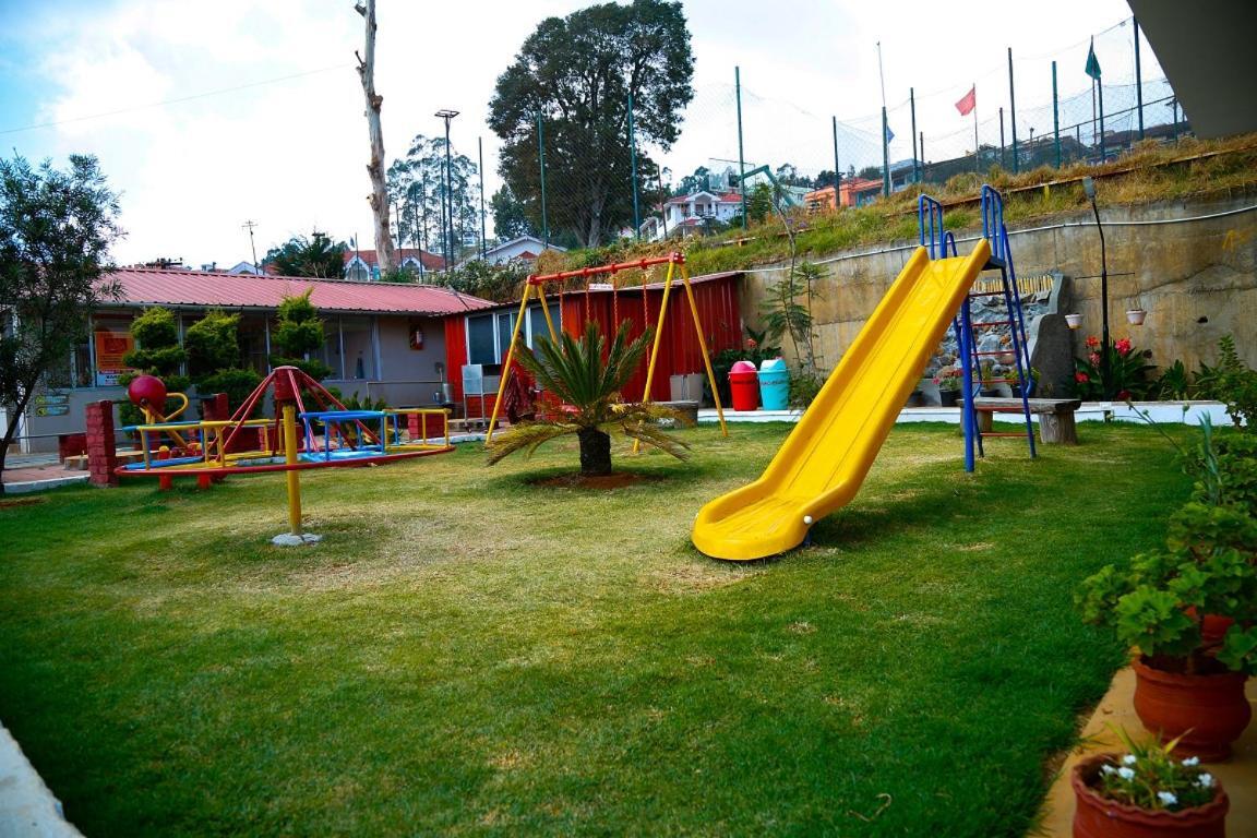 Paradise Perfect - Non Smoking Non Alcoholic No Unmarried Couples Ooty Exterior foto